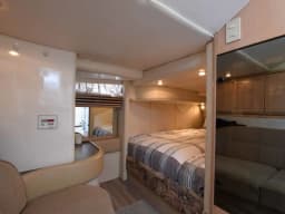 Sunny Greet thumbnail 4