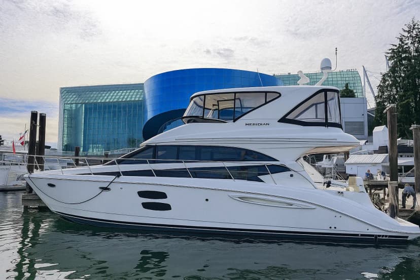 Meridian 441 Sedan Bridge - Image 1